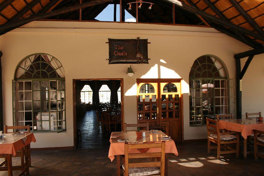 Oshakati Country Hotel ภายนอก รูปภาพ